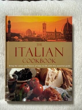 The Italian Cookbook - Sunset Orange & Cream Cover